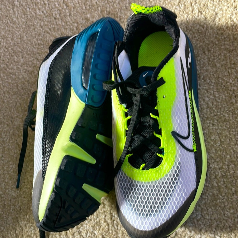 Kids 2Y air max, never worn